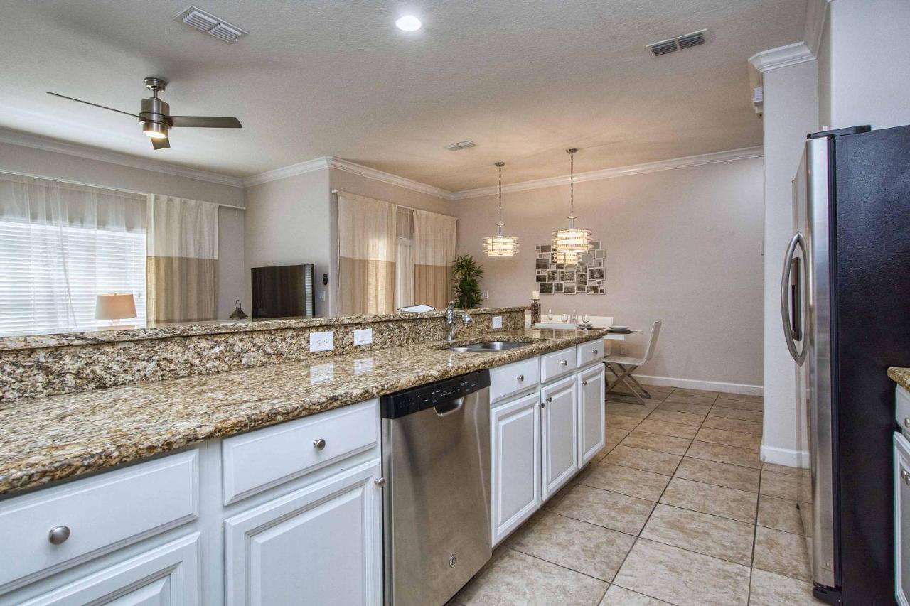  | Paradise Palms- 4 Bed Townhome w/Splashpool-3082PP