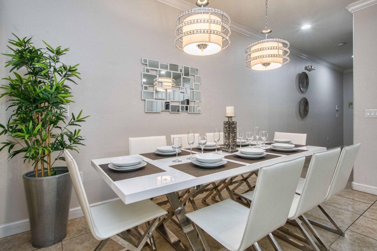  | Paradise Palms- 4 Bed Townhome w/Splashpool-3082PP