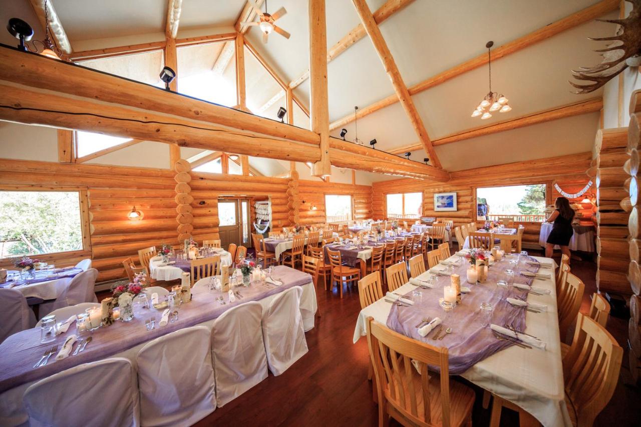 | Majestic Valley Wilderness Lodge