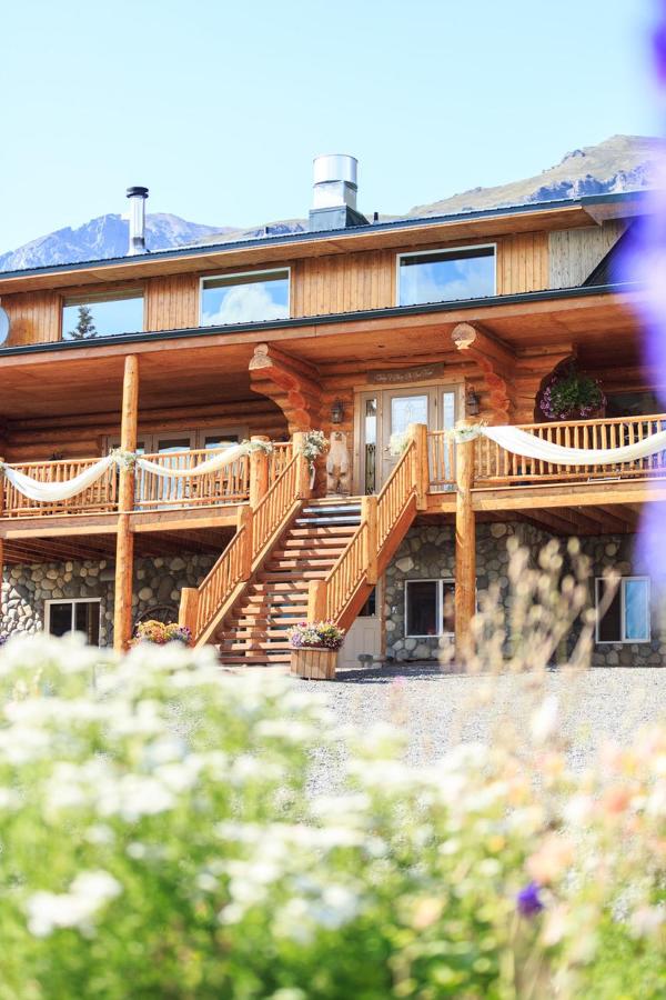 | Majestic Valley Wilderness Lodge