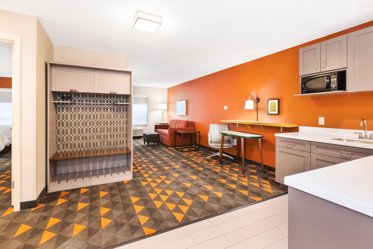 Suite - Mobility Access/Hearing Accessible at Holiday Inn & Suites Toledo Southwest - Perrysburg by IHG