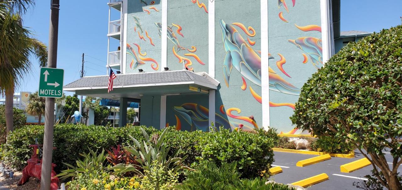 | Clearwater Beach Hotel