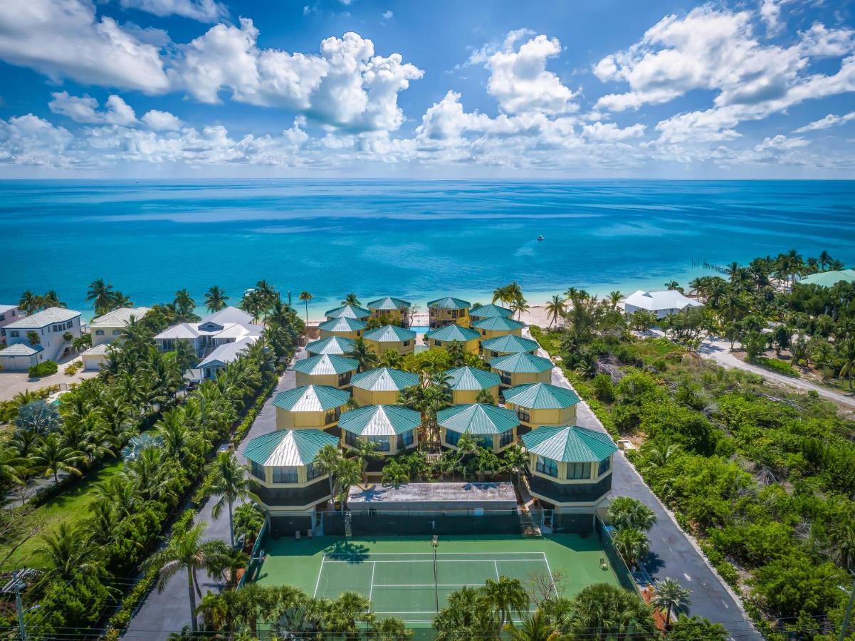  | Coco Plum Beach & Tennis Club & Marina