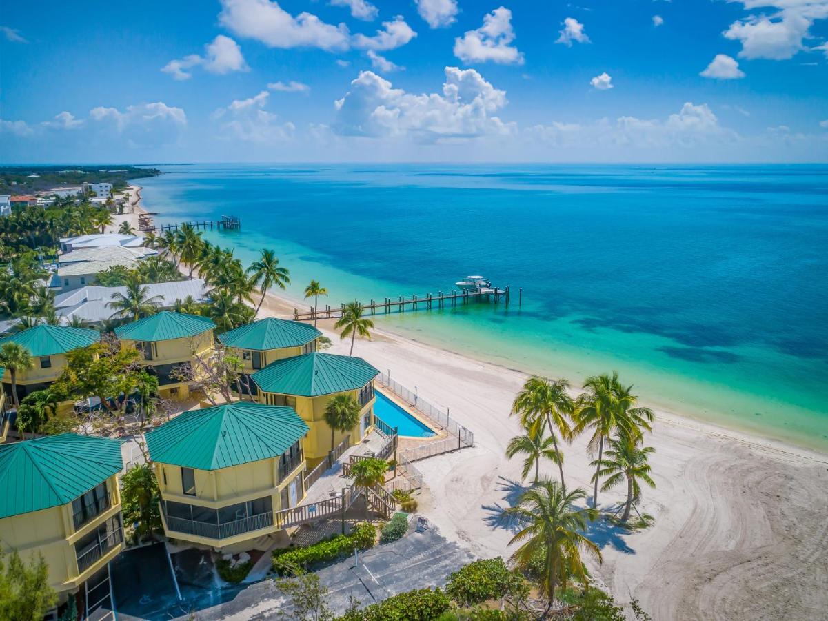  | Coco Plum Beach & Tennis Club & Marina