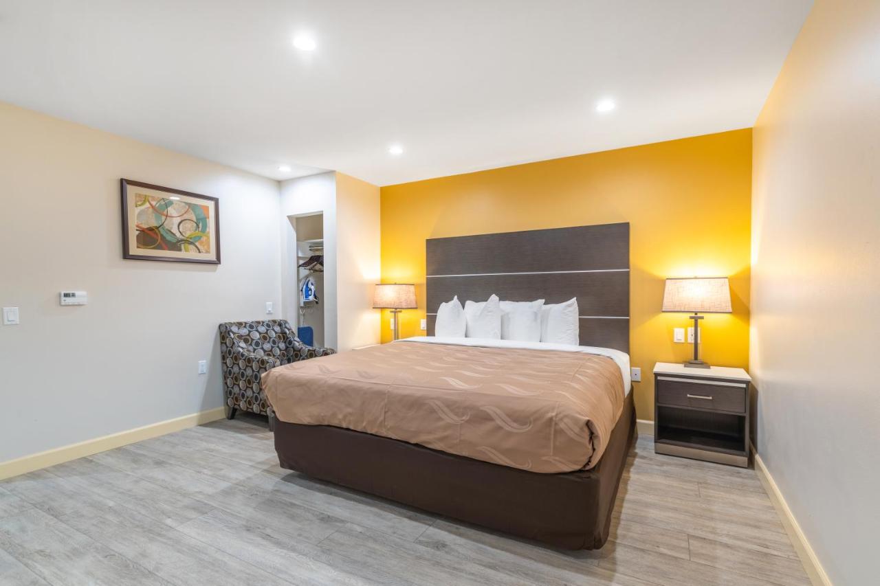 King Room - Accessible/Non-Smoking at Quality Inn Banning I-10