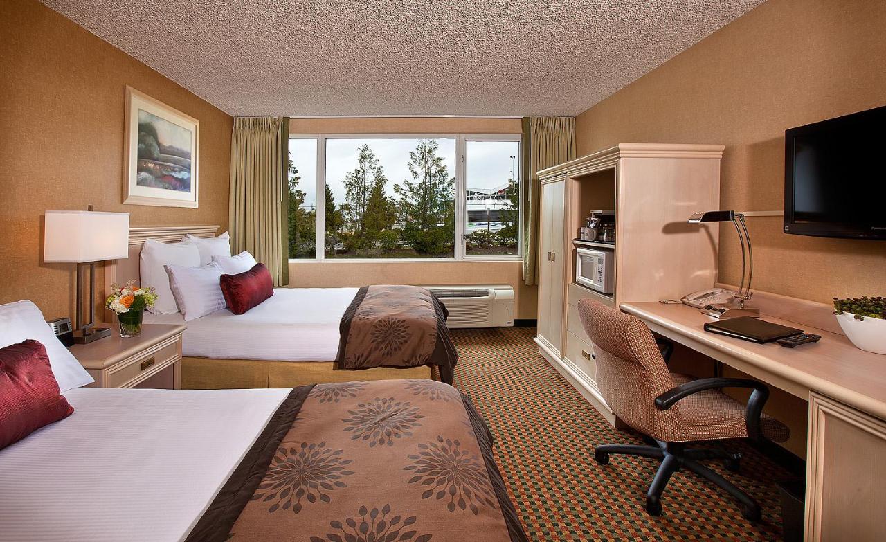 Double Room with Two Double Beds at Coast Gateway Hotel