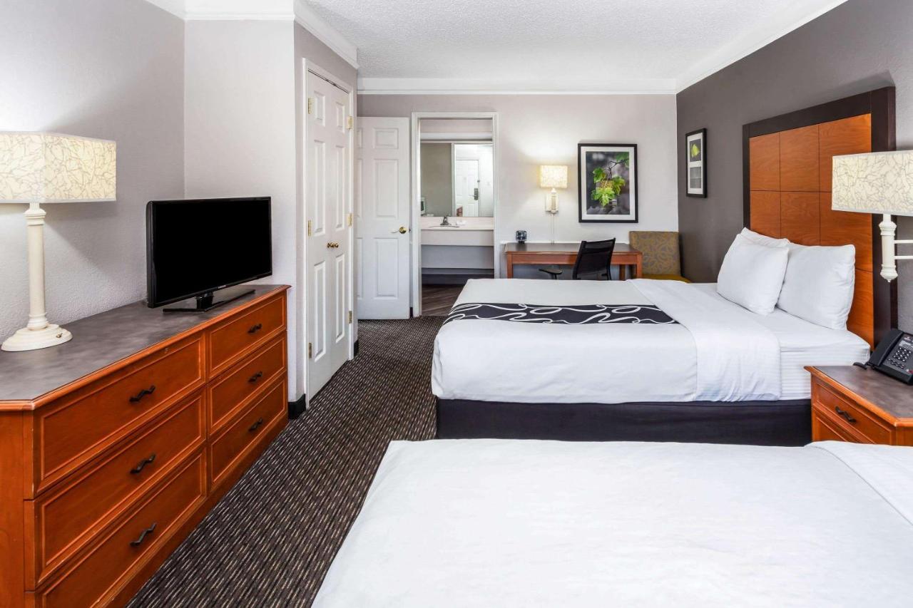 Room with Three Full Beds - Non Smoking at La Quinta Inn by Wyndham Laredo I-35