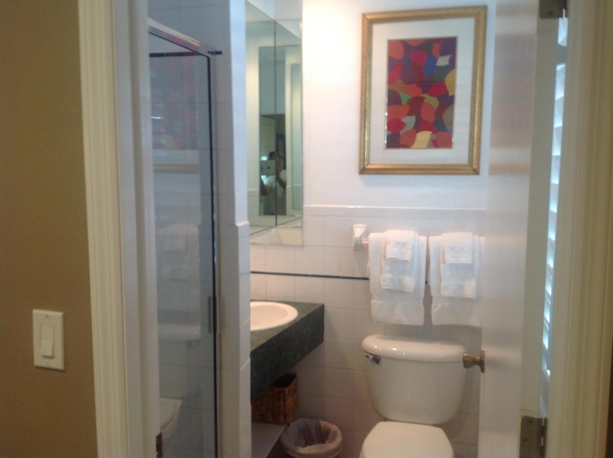 | Coral Reef Guesthouse
