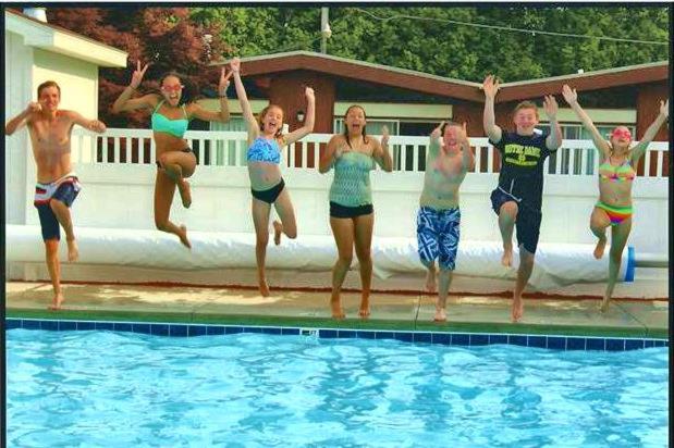 | Nader's Motel & Suites