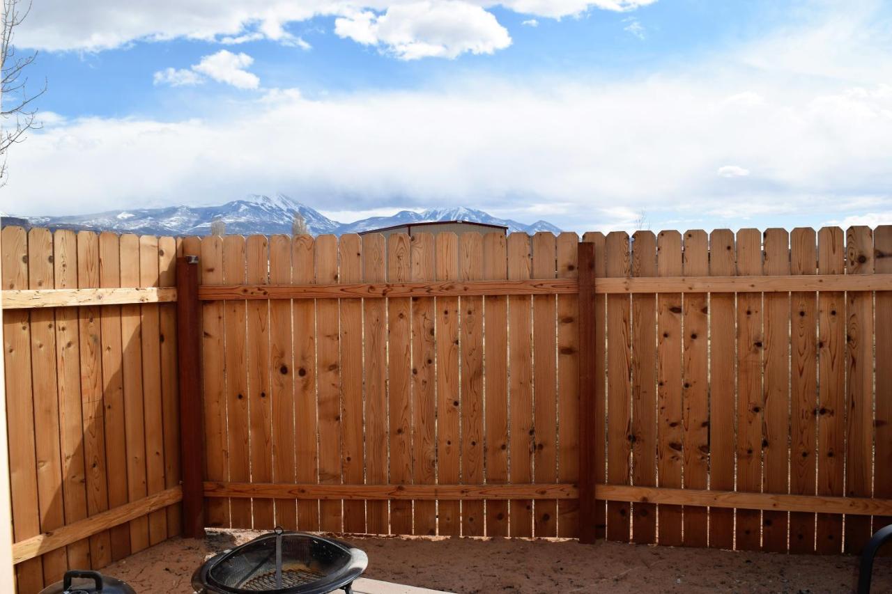 | St Danes Prickly Pear Cabin