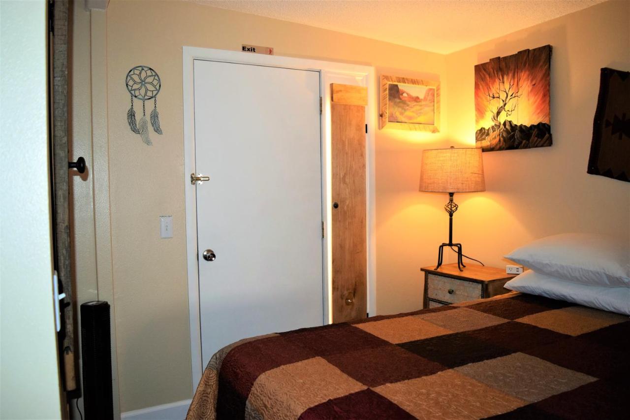 | St Danes Prickly Pear Cabin