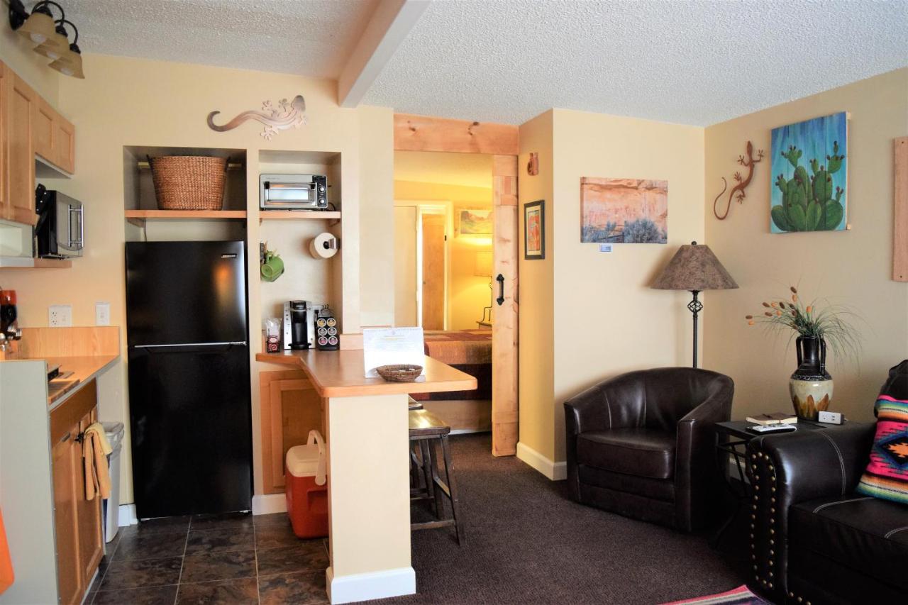| St Danes Prickly Pear Cabin