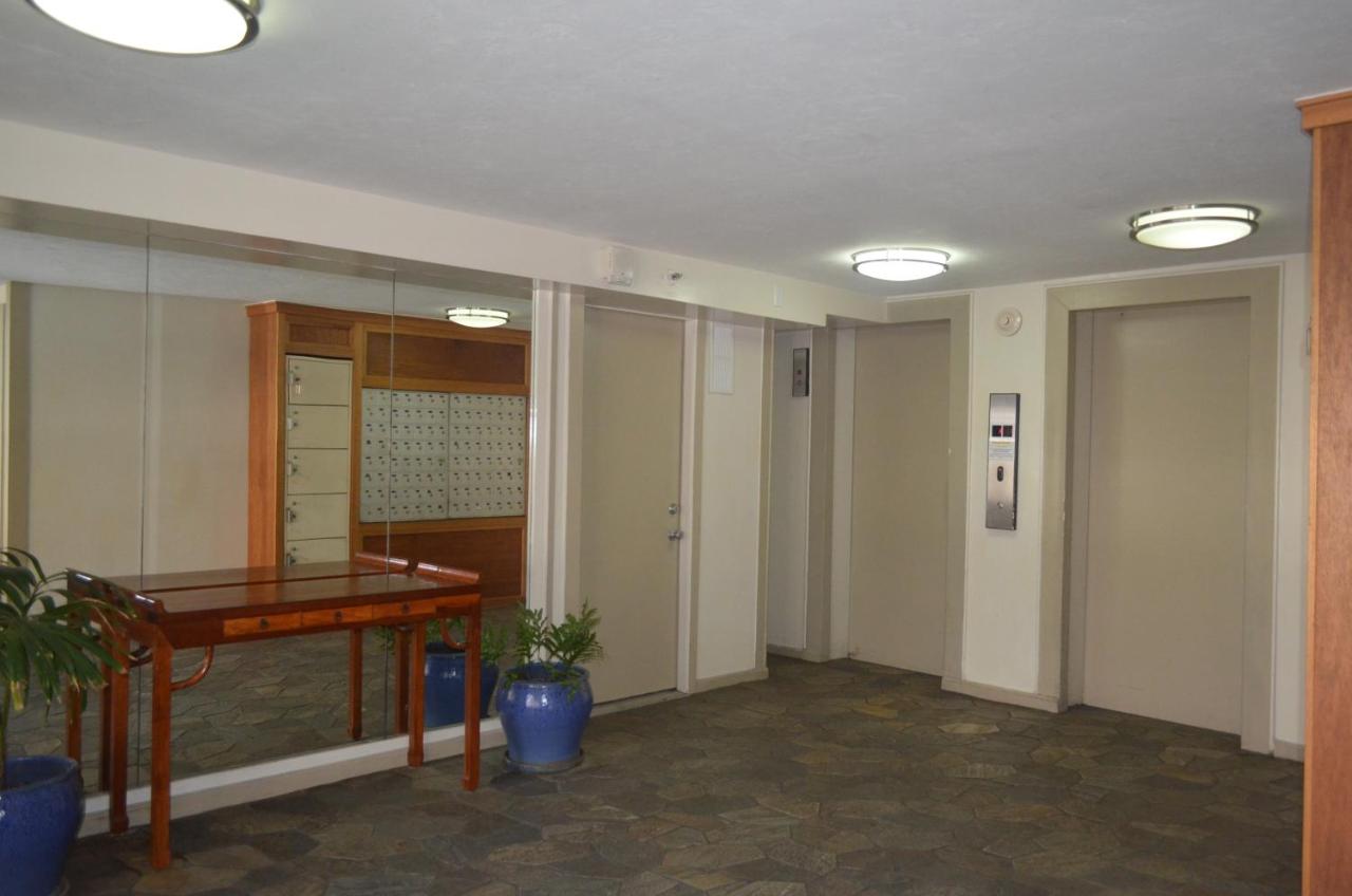 | KV1009 Waikiki 2463 Kuhio Ave Honolulu