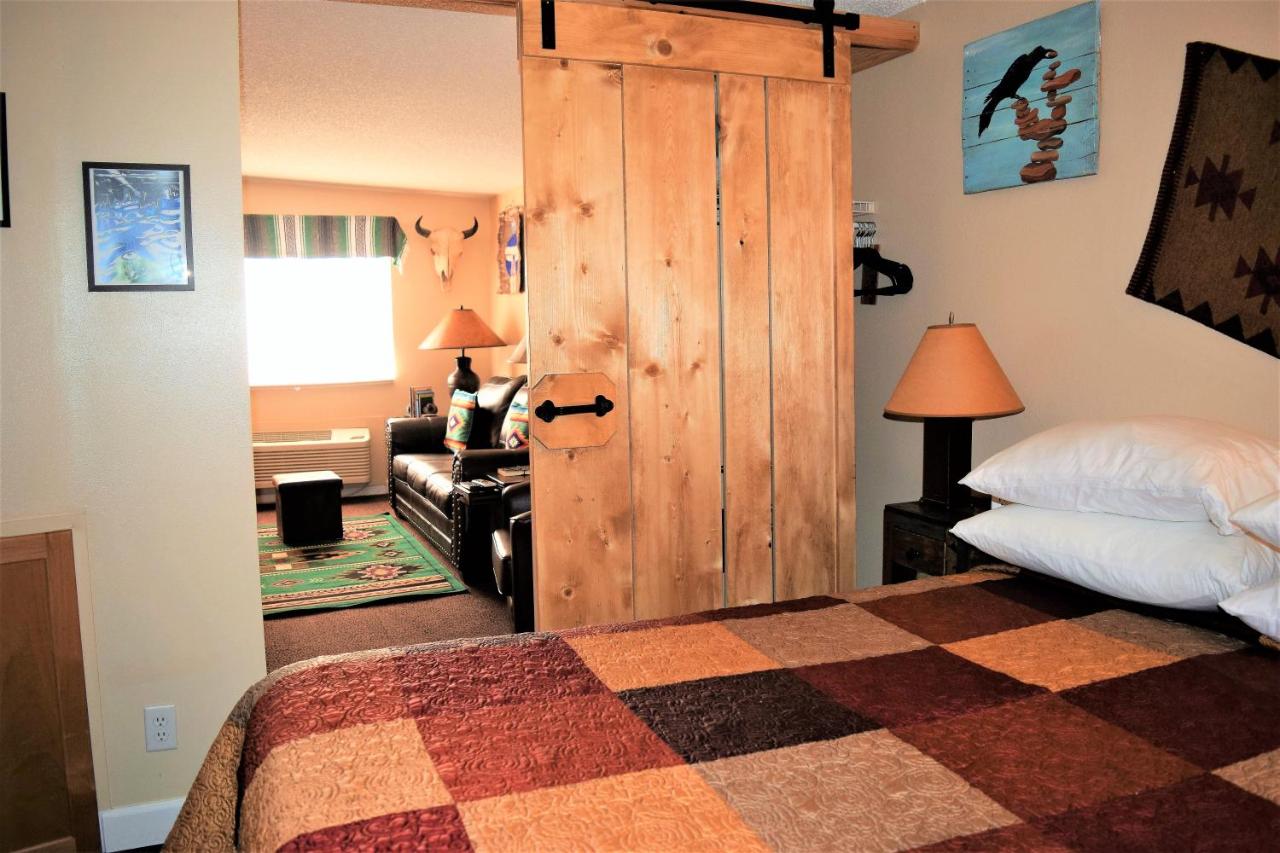 | St Danes Pinyon Pine Cabin