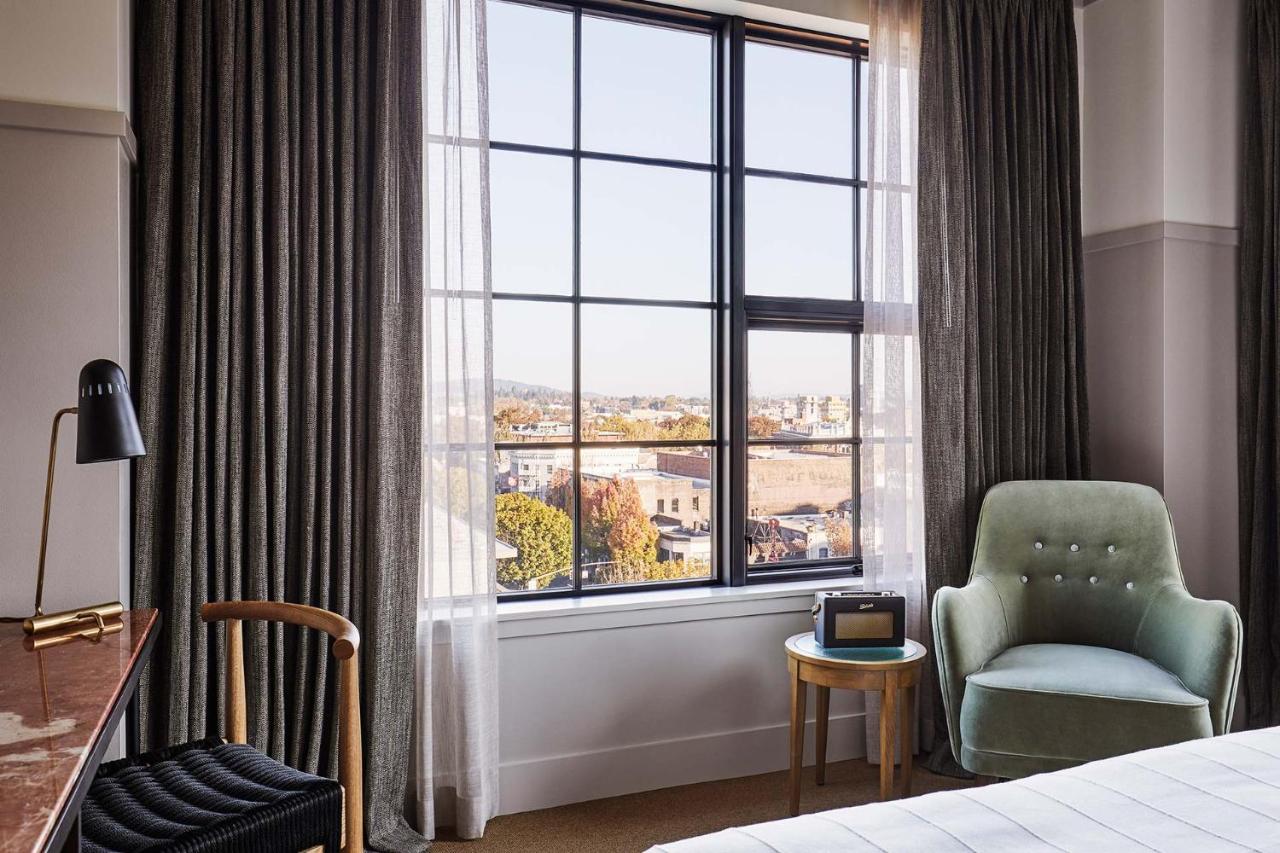 Roomy View at The Hoxton Portland