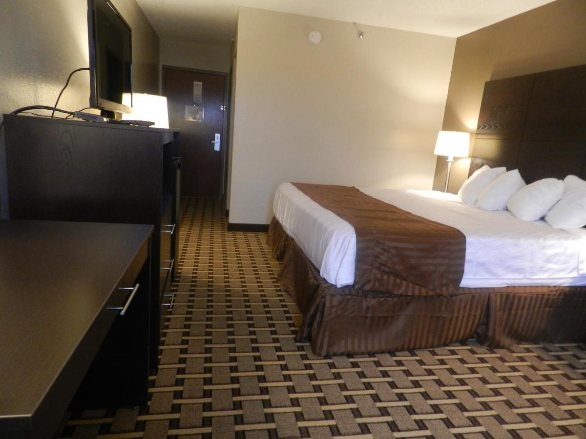 King Room - Non-Smoking at Haven Inn & Suites