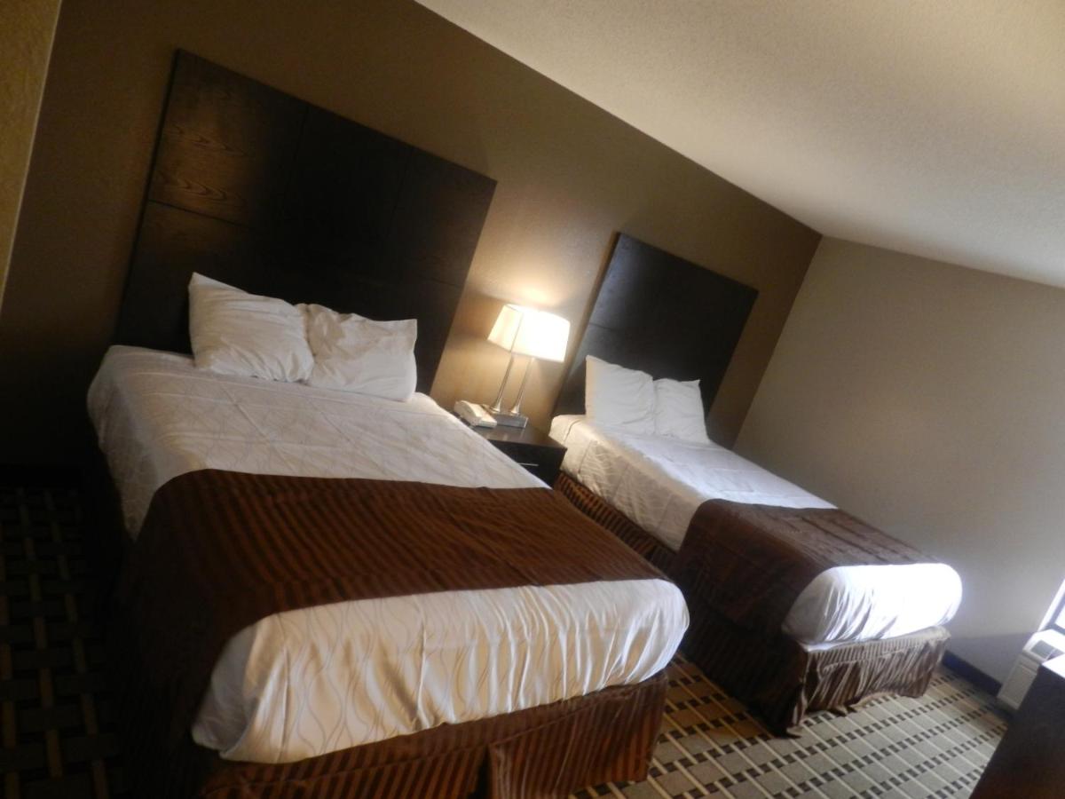 Standard Queen Room with Two Queen Beds - Non-Smoking at Haven Inn & Suites