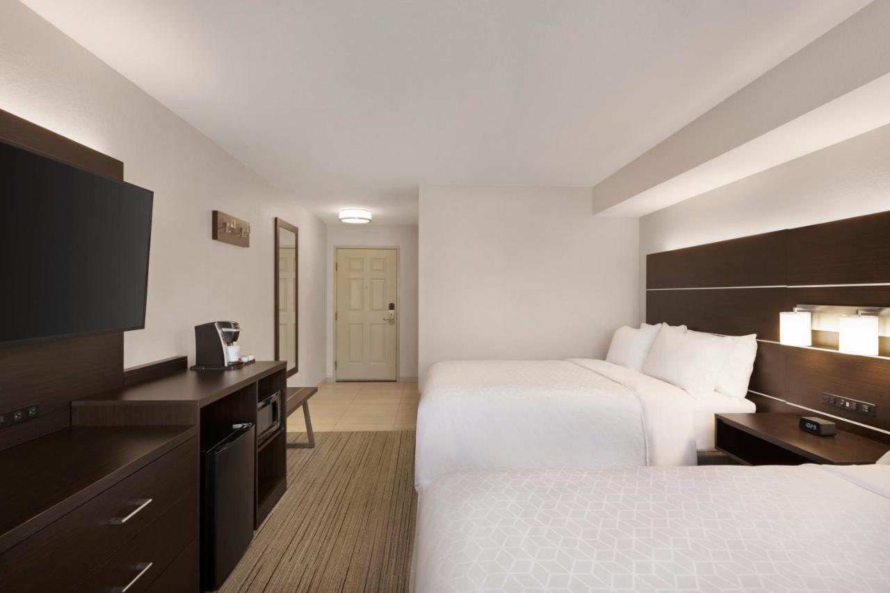 Queen Room with Two Queen Beds at Holiday Inn Express Sarasota East - I-75 by IHG