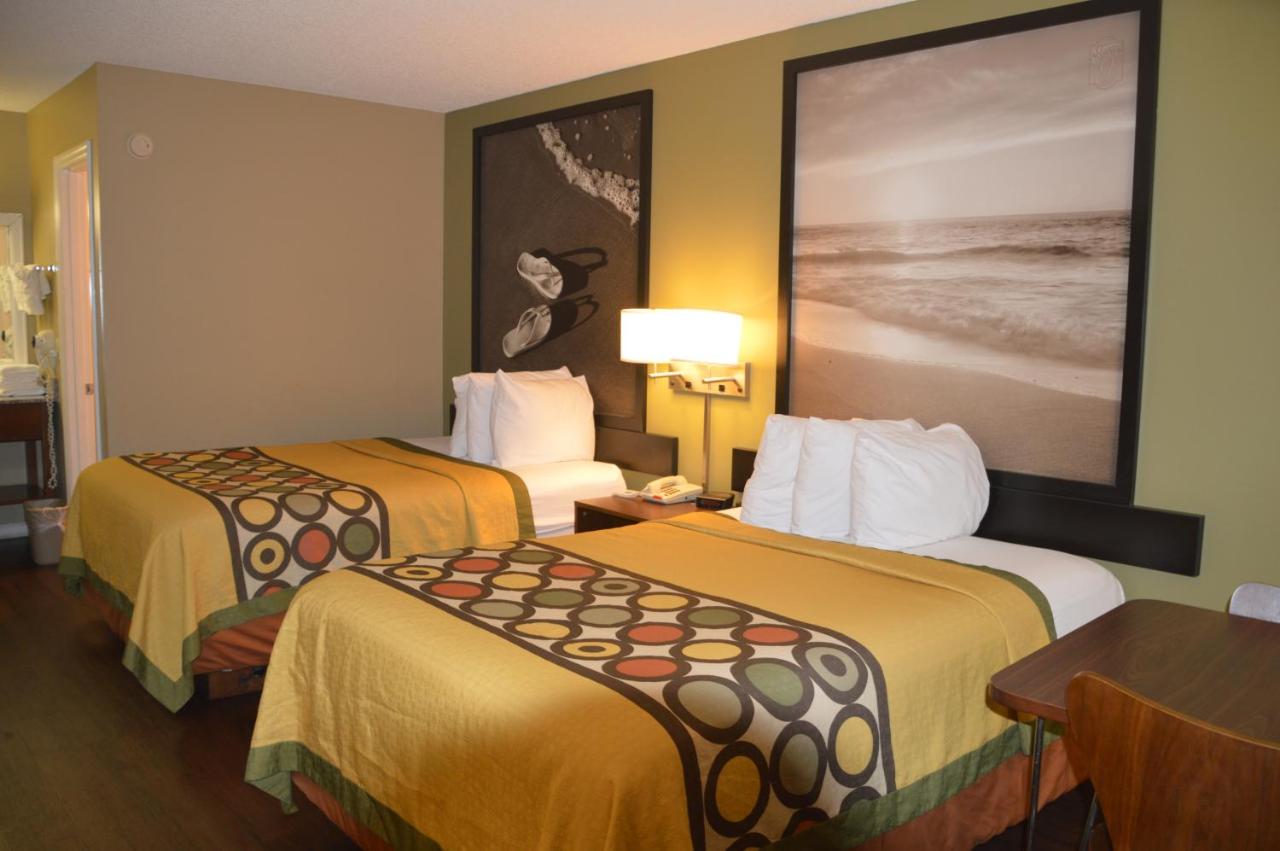  | Super 8 by Wyndham Monticello