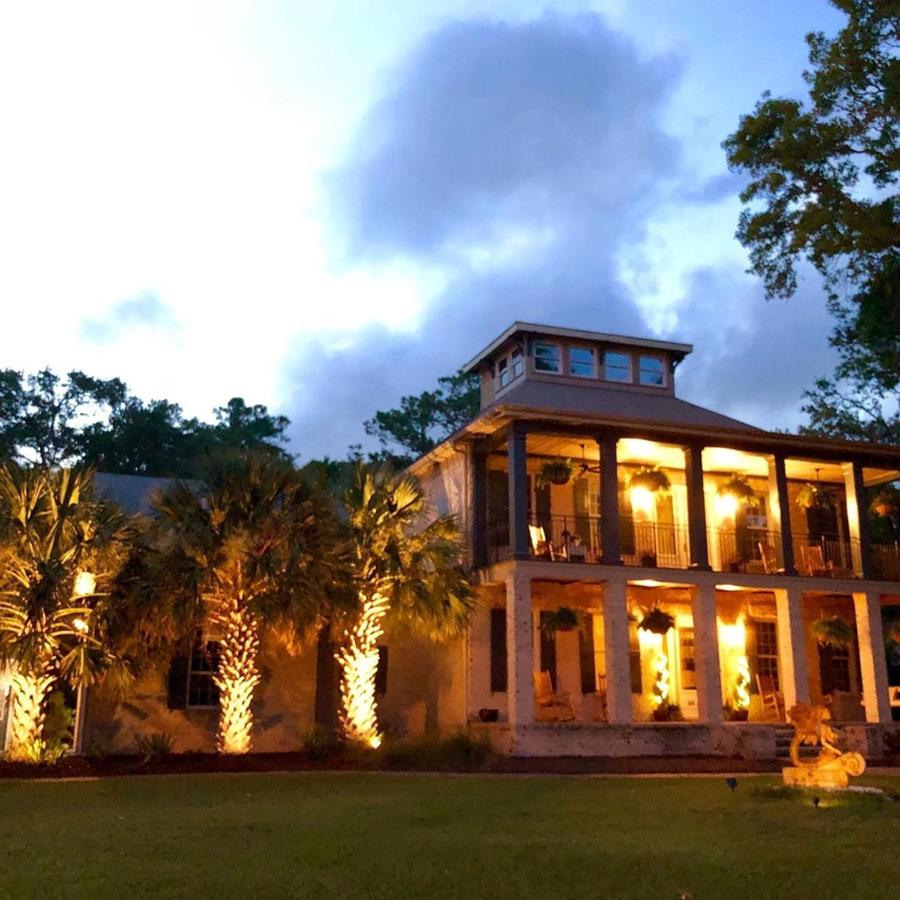  | LaPolena Bed & Breakfast