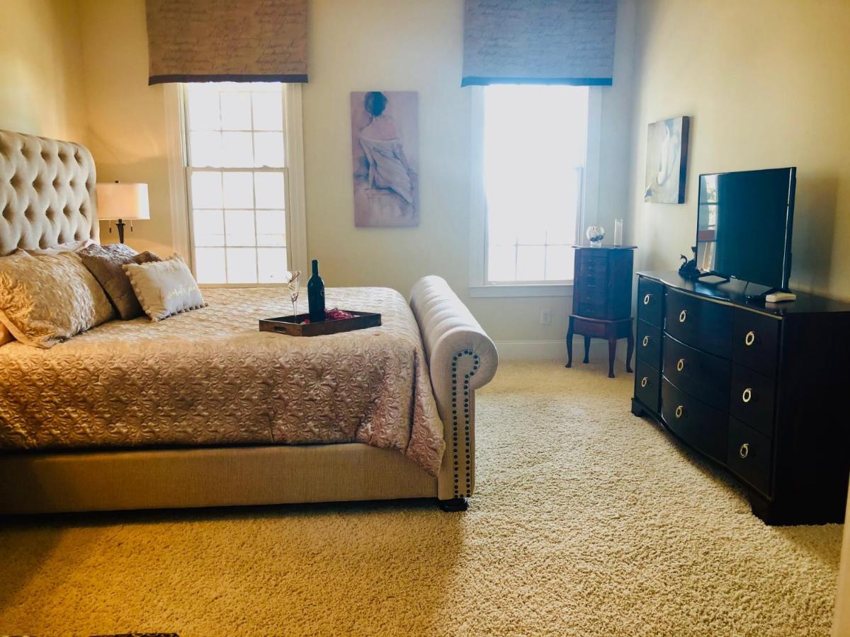  | LaPolena Bed & Breakfast