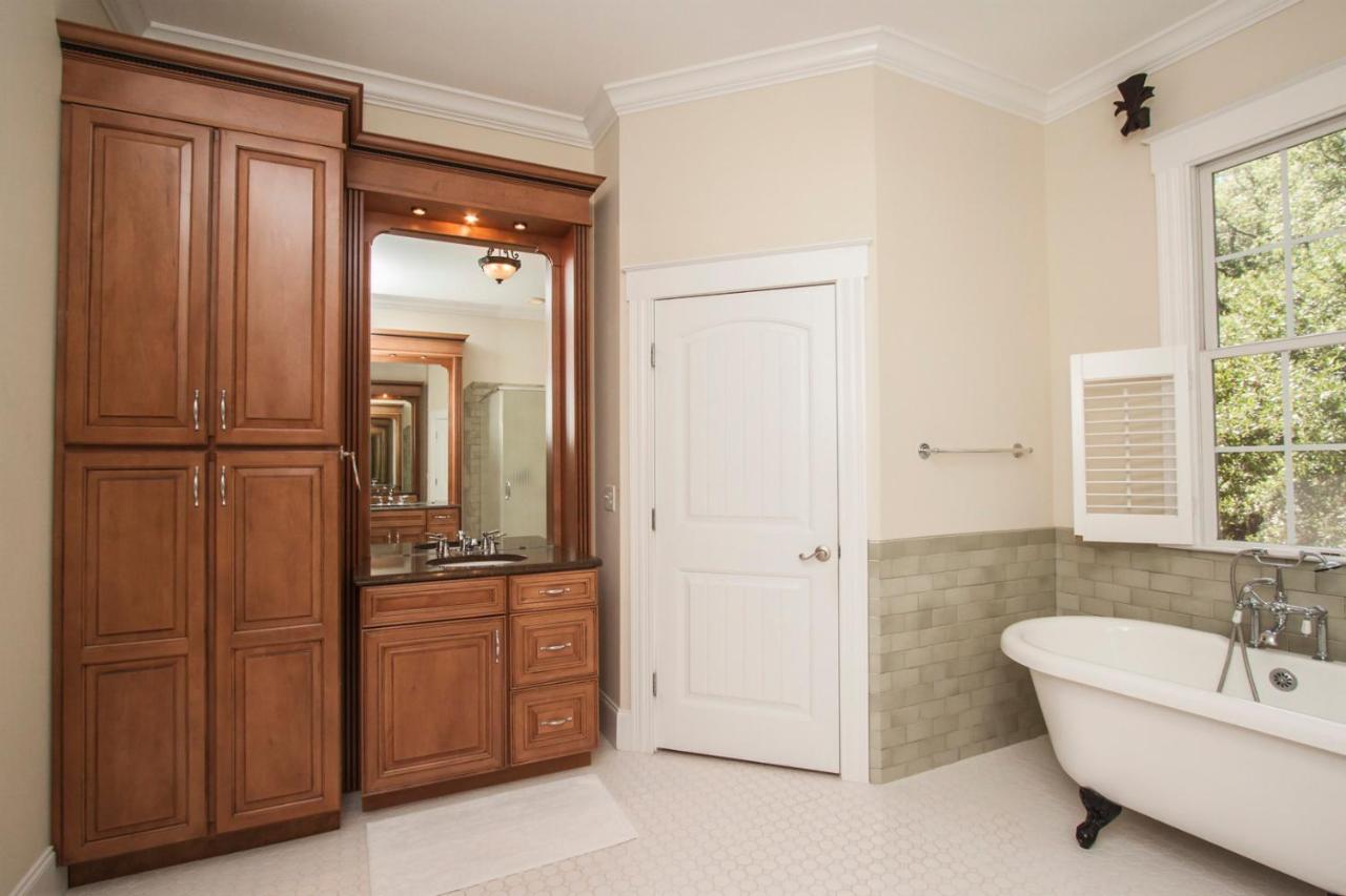  | LaPolena Bed & Breakfast