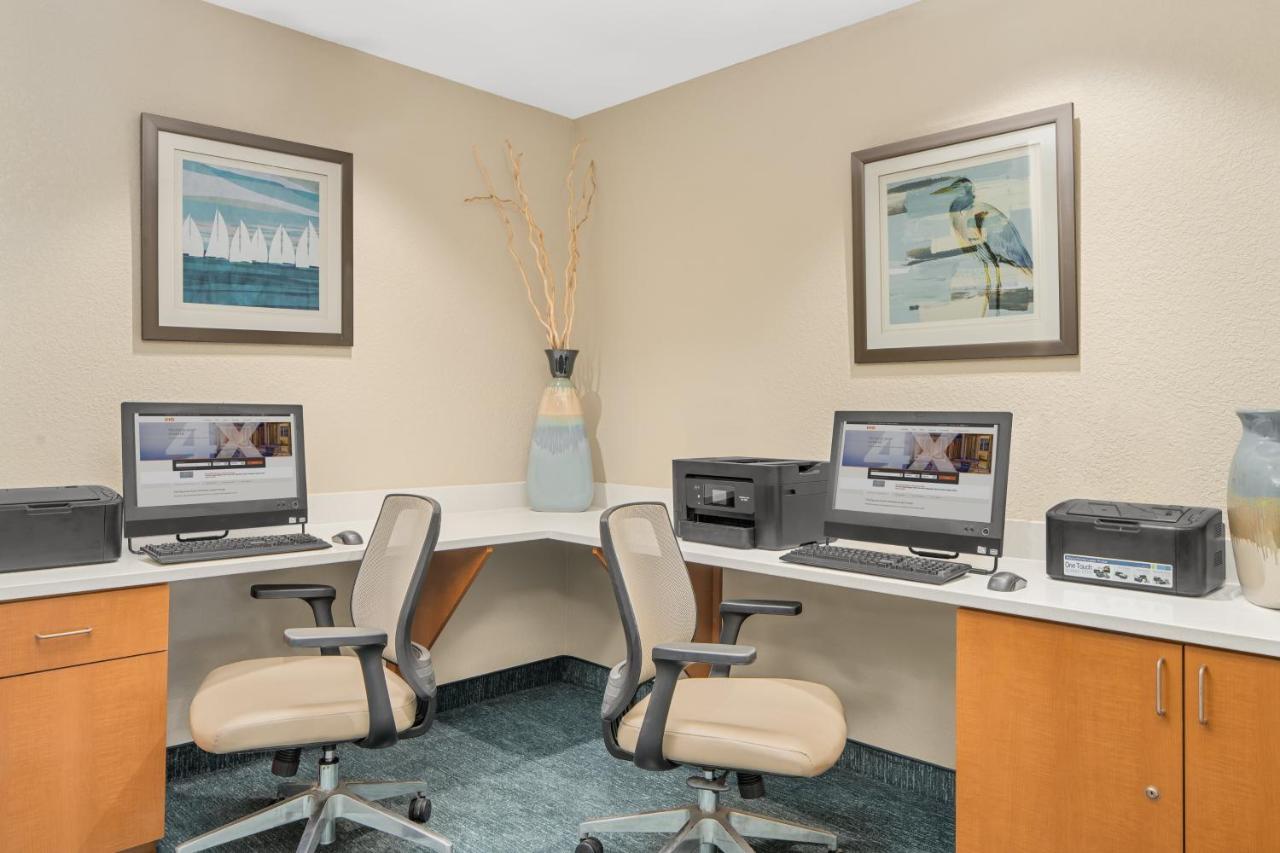  | Candlewood Suites Destin-Sandestin Area, an IHG Hotel