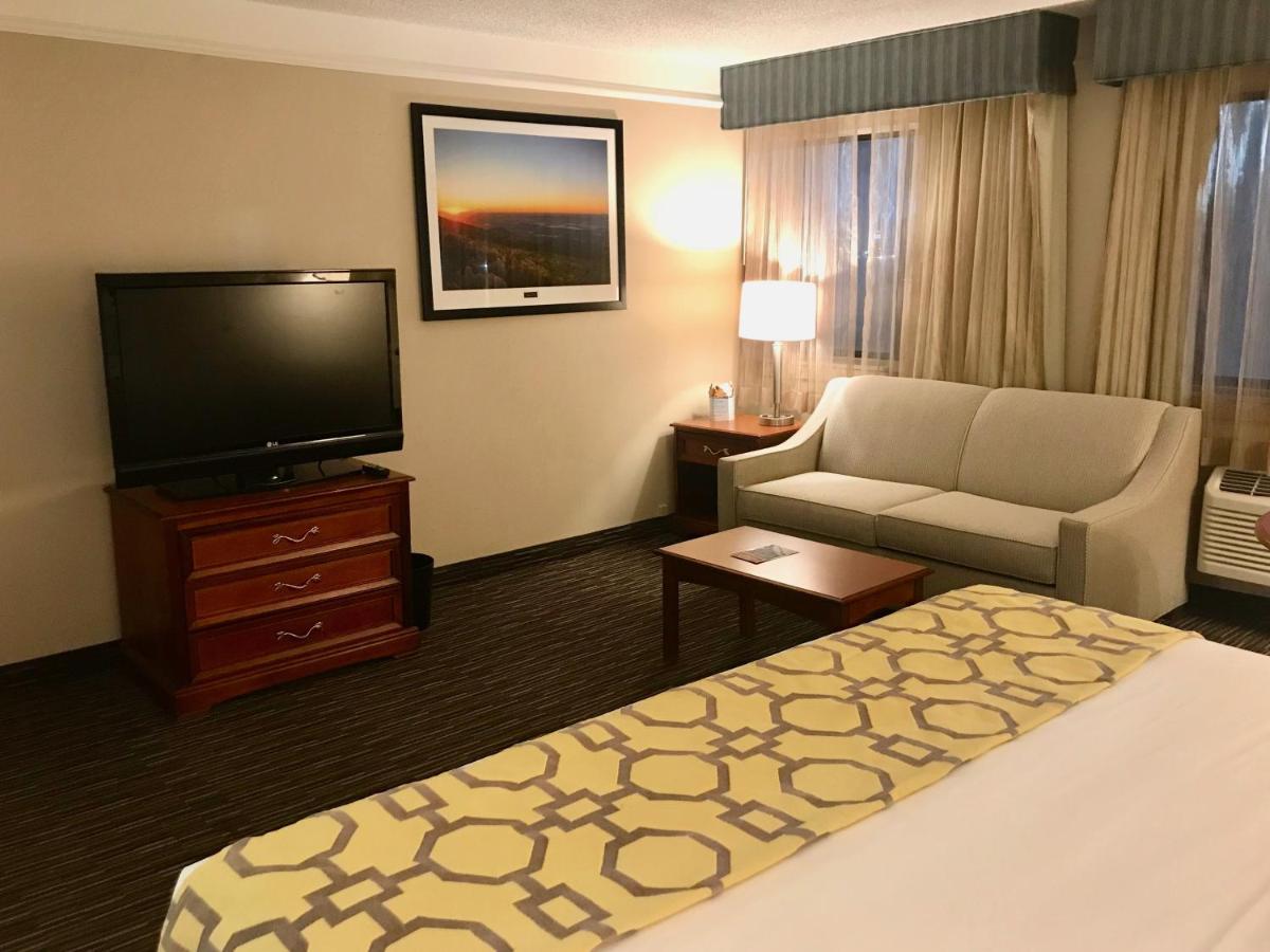 | Baymont by Wyndham Texarkana