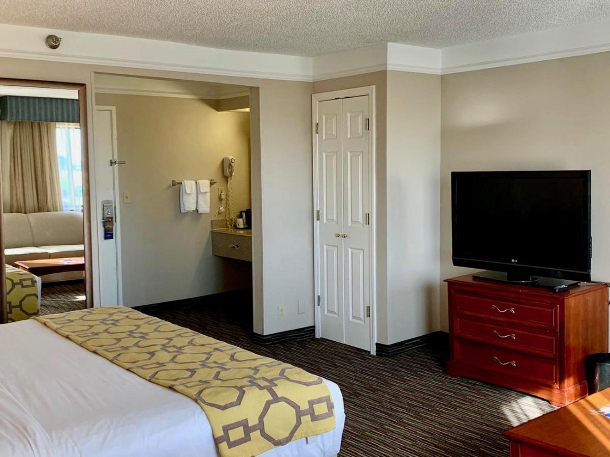 | Baymont by Wyndham Texarkana