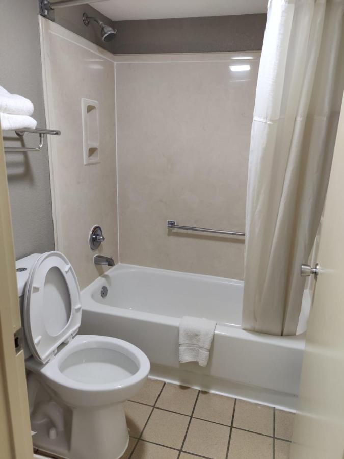 Double Room with Two Double Beds - Non-Smoking at Days Inn by Wyndham Southaven MS