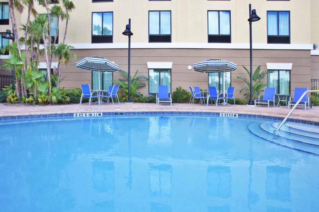 | Holiday Inn Express & Suites, International Drive, an IHG Hotel