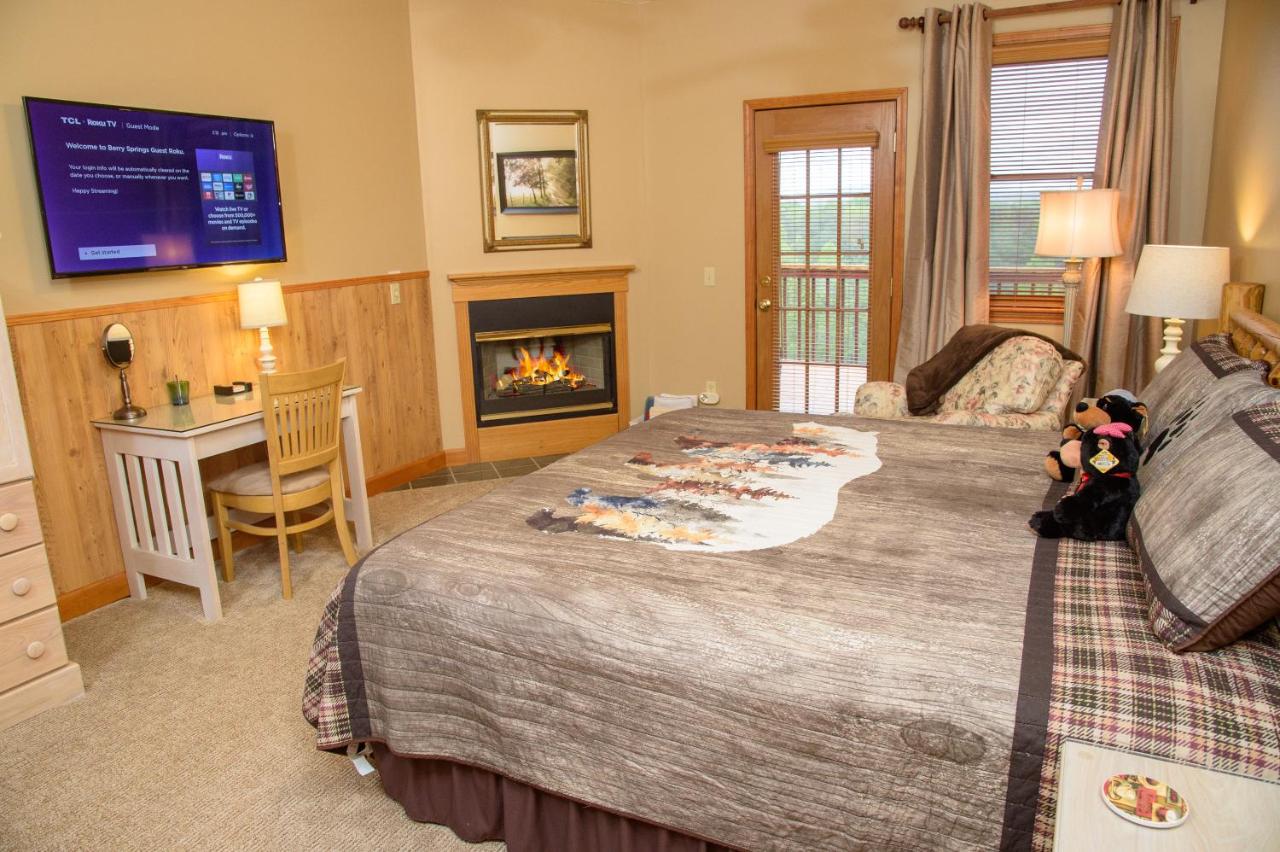 | Berry Springs Lodge