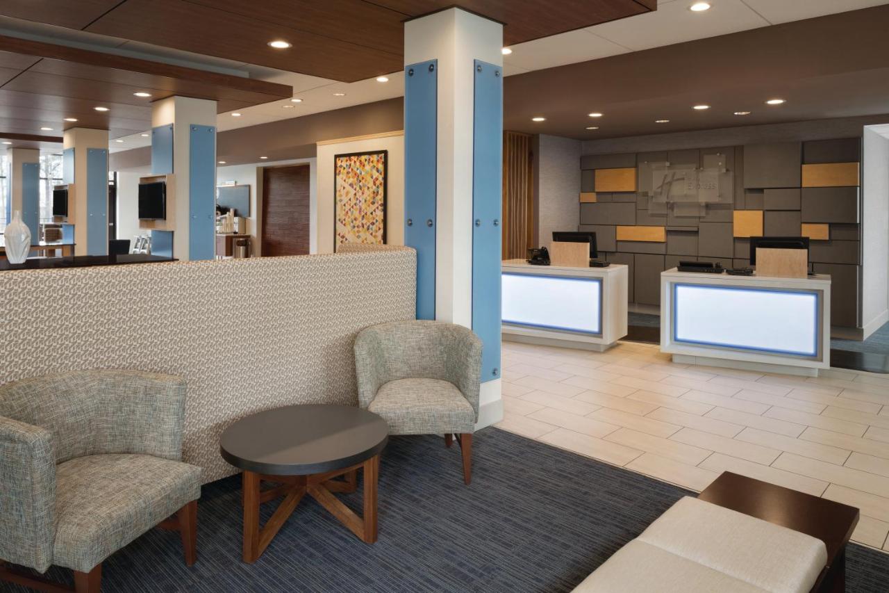 | Holiday Inn Express Newnan, an IHG Hotel