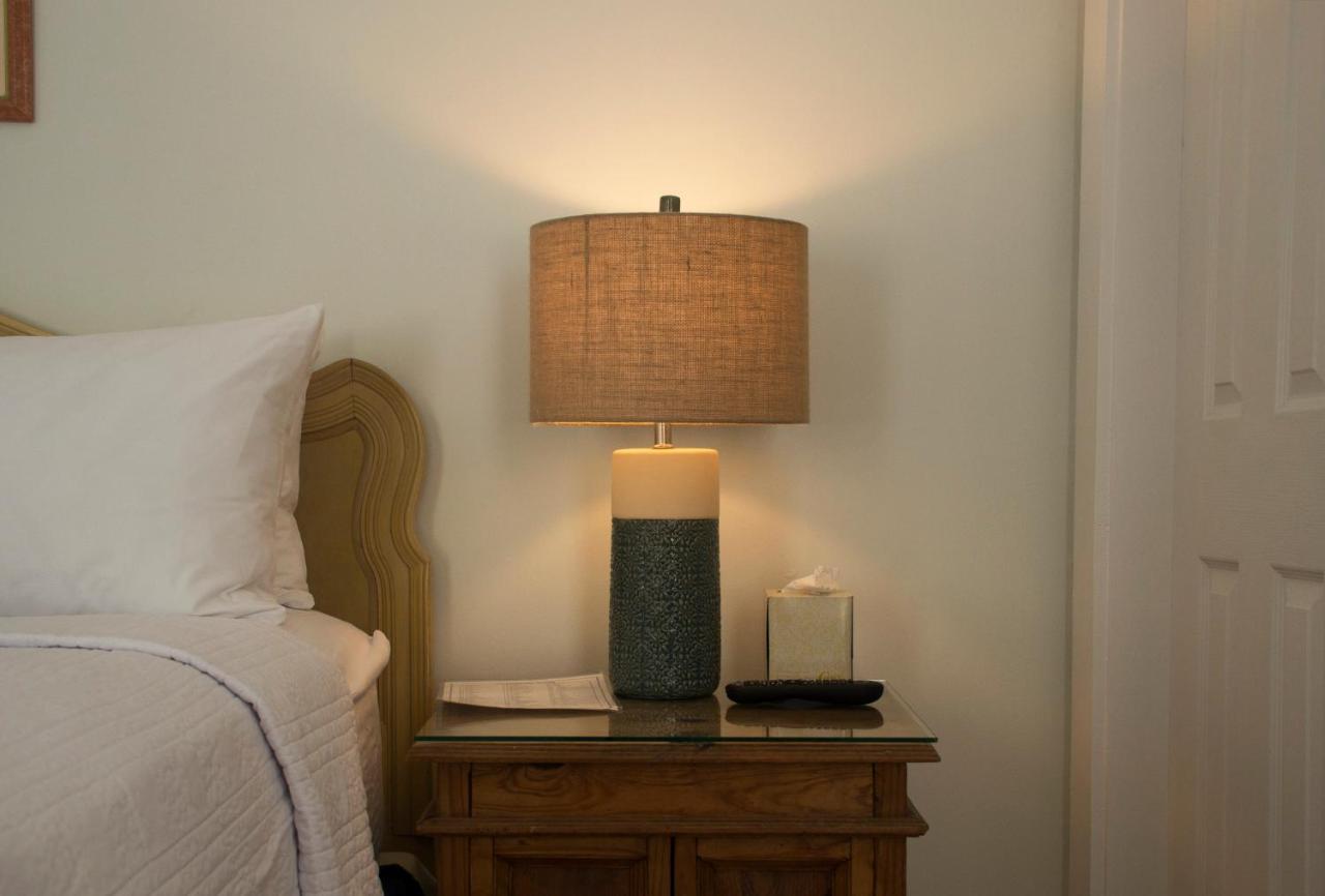 Two-Bedroom Suite at Duval House