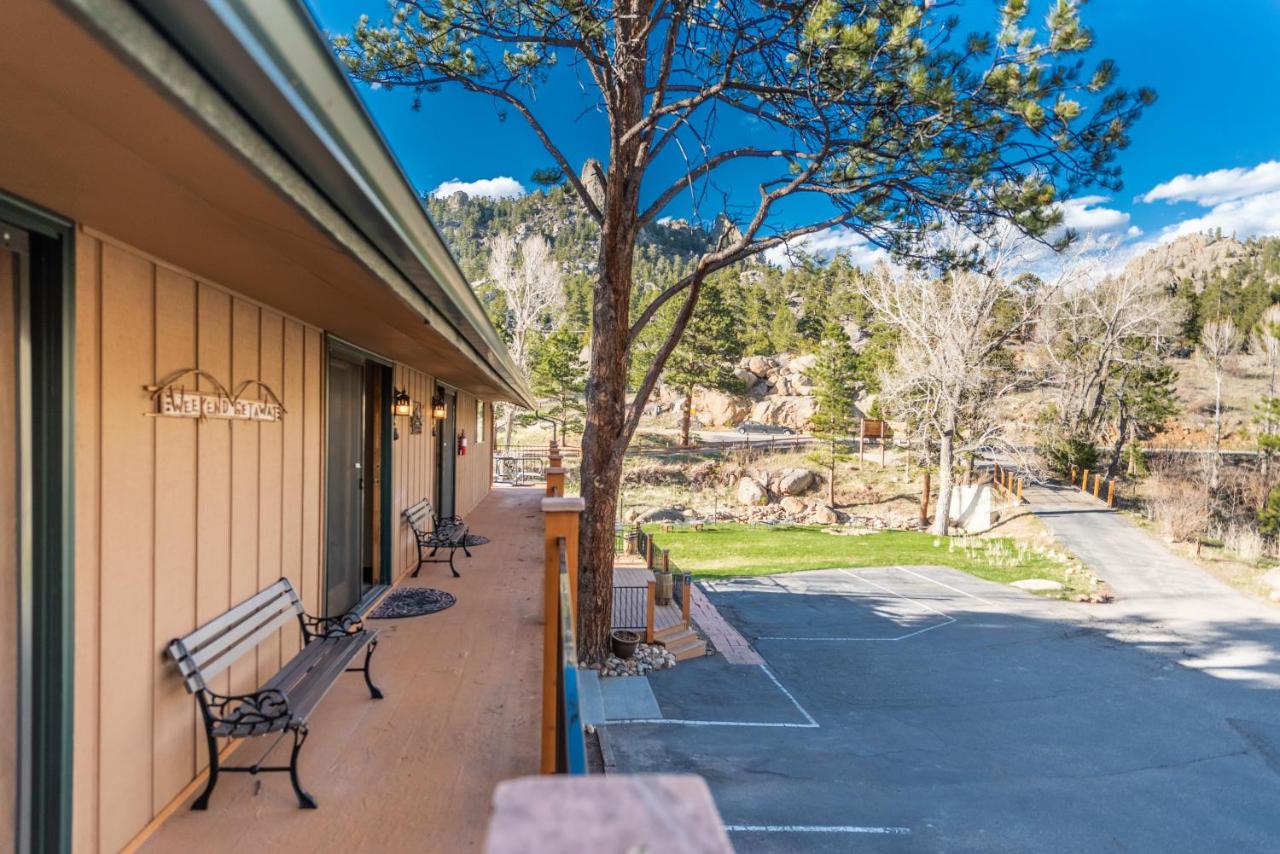  | 4 Seasons Inn on Fall River