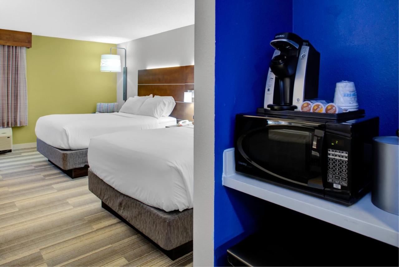 Double Room with Two Double Beds - Non-Smoking at Holiday Inn Express Chester, an IHG Hotel
