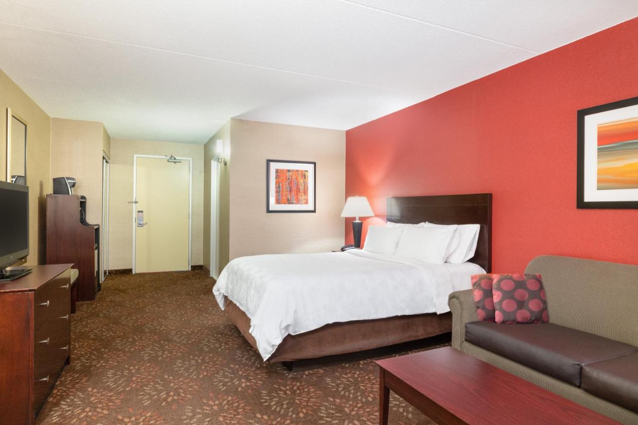 King Room with Sofa Bed - Non-Smoking at Holiday Inn Norwich by IHG