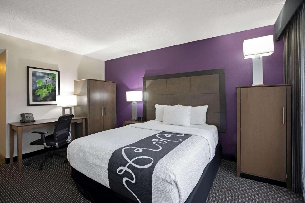 Double Room - Disability Access at La Quinta Inn & Suites by Wyndham Rancho Cordova Sacramento