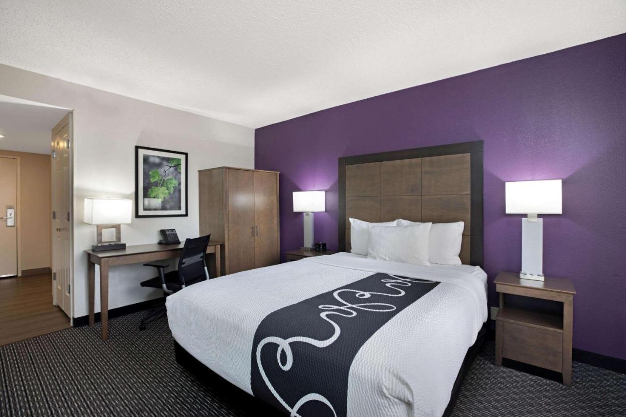 Double Room - Disability Access at La Quinta Inn & Suites by Wyndham Rancho Cordova Sacramento