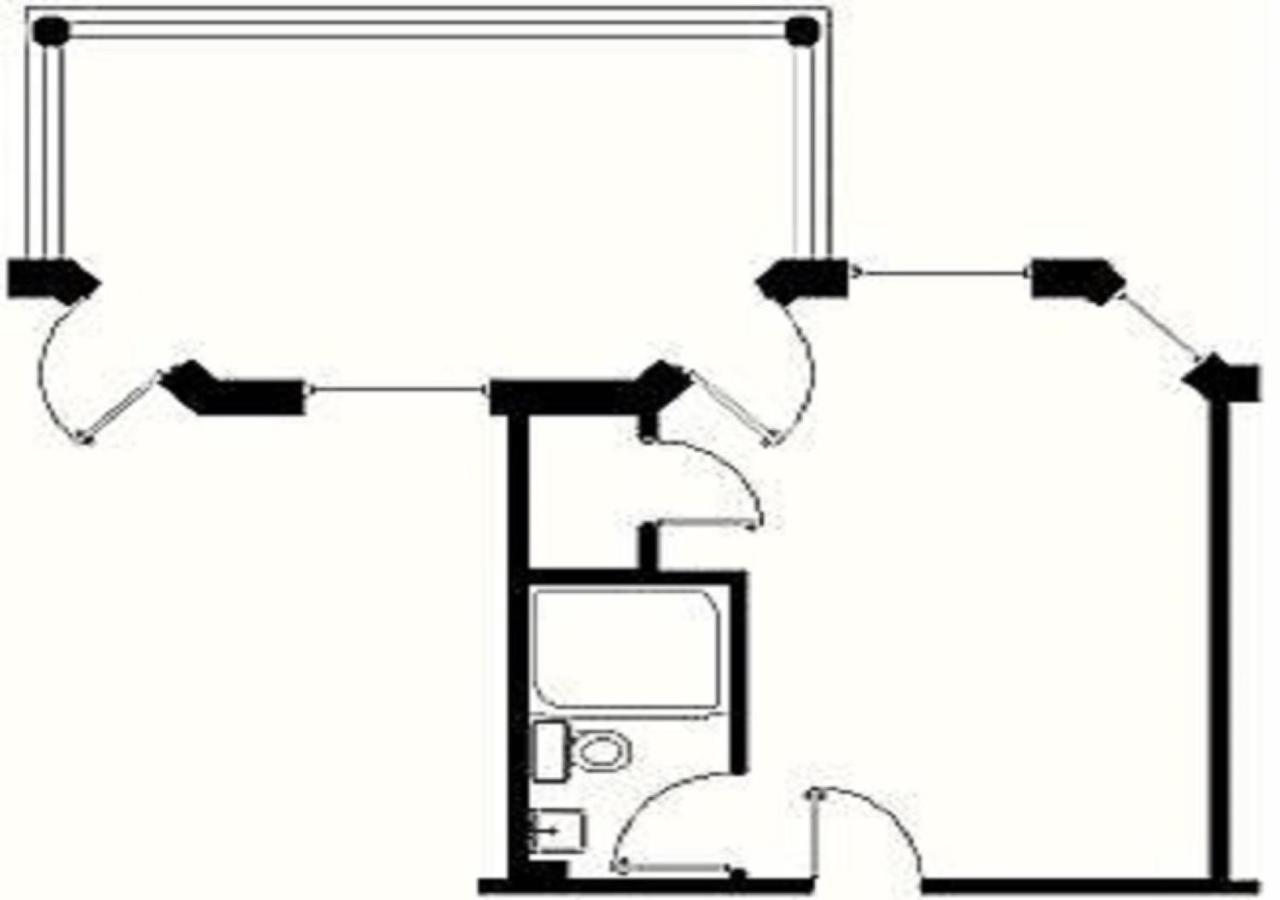 Deluxe Double Room with Balcony at Inn at 835 Boutique Hotel