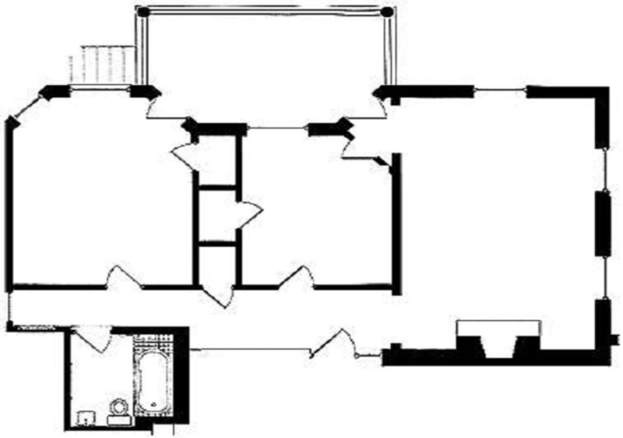 Quadruple Room with Balcony at Inn at 835 Boutique Hotel
