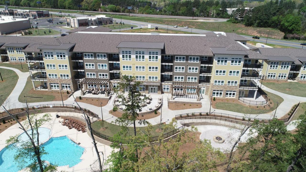 | Lakeside Lodge Clemson