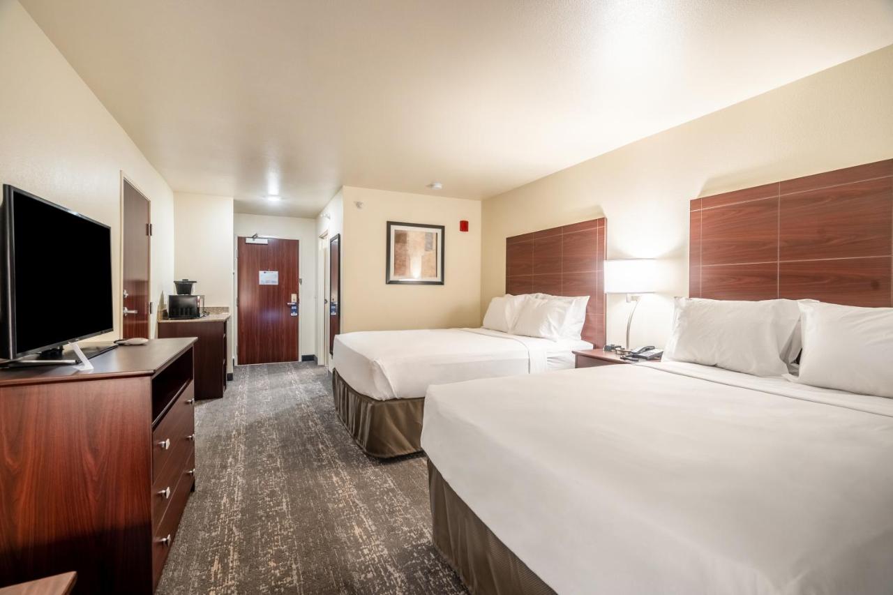 Queen Room at Cobblestone Hotel & Suites - Andrews