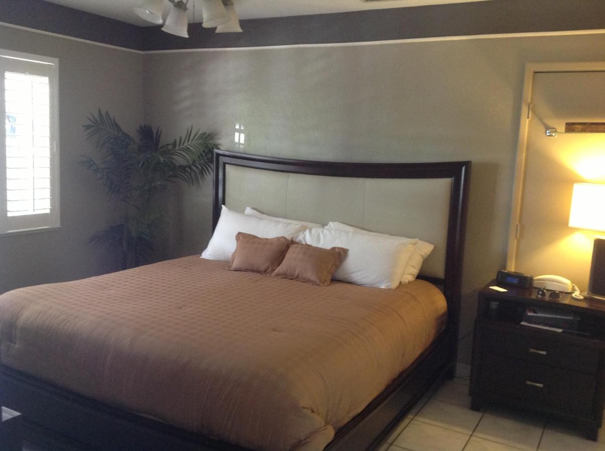 | Coral Reef Guesthouse