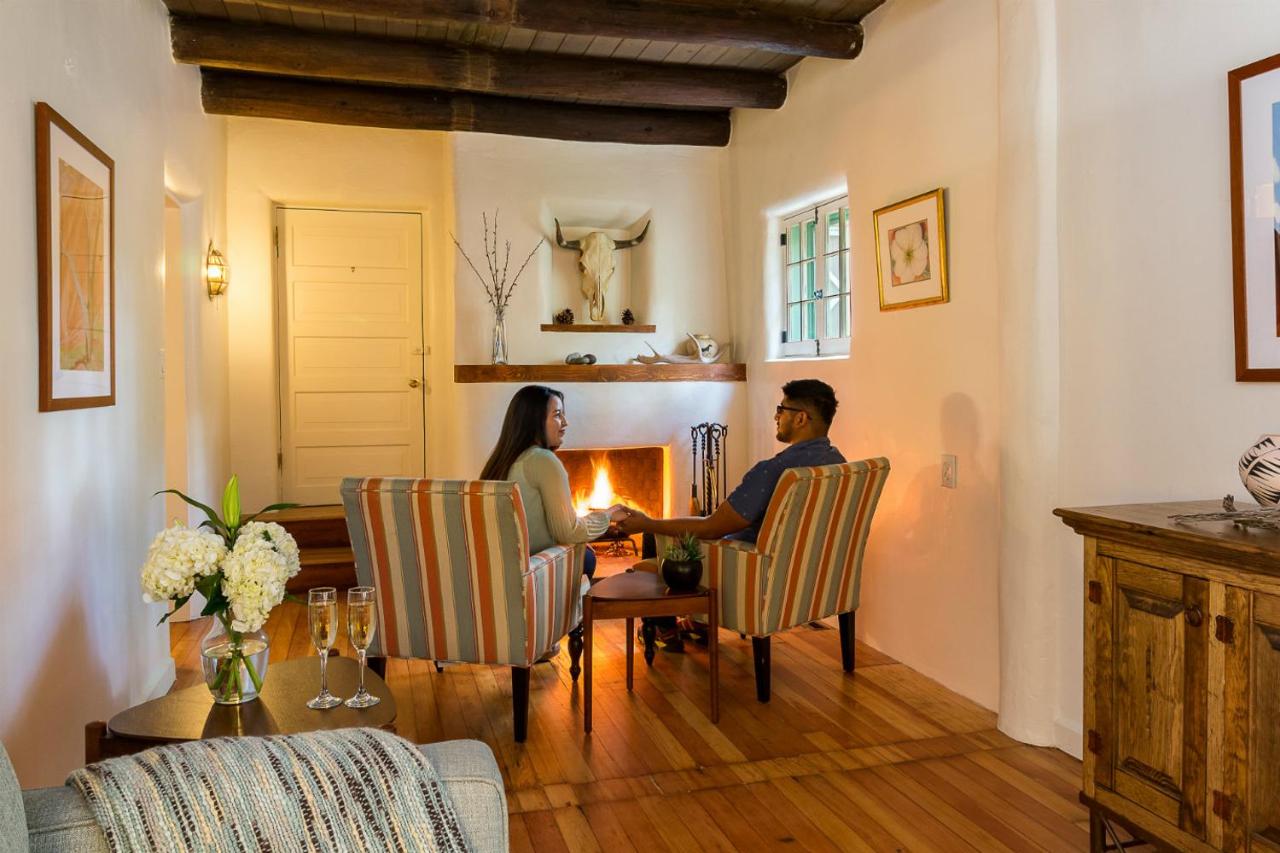 | Inn of the Turquoise Bear