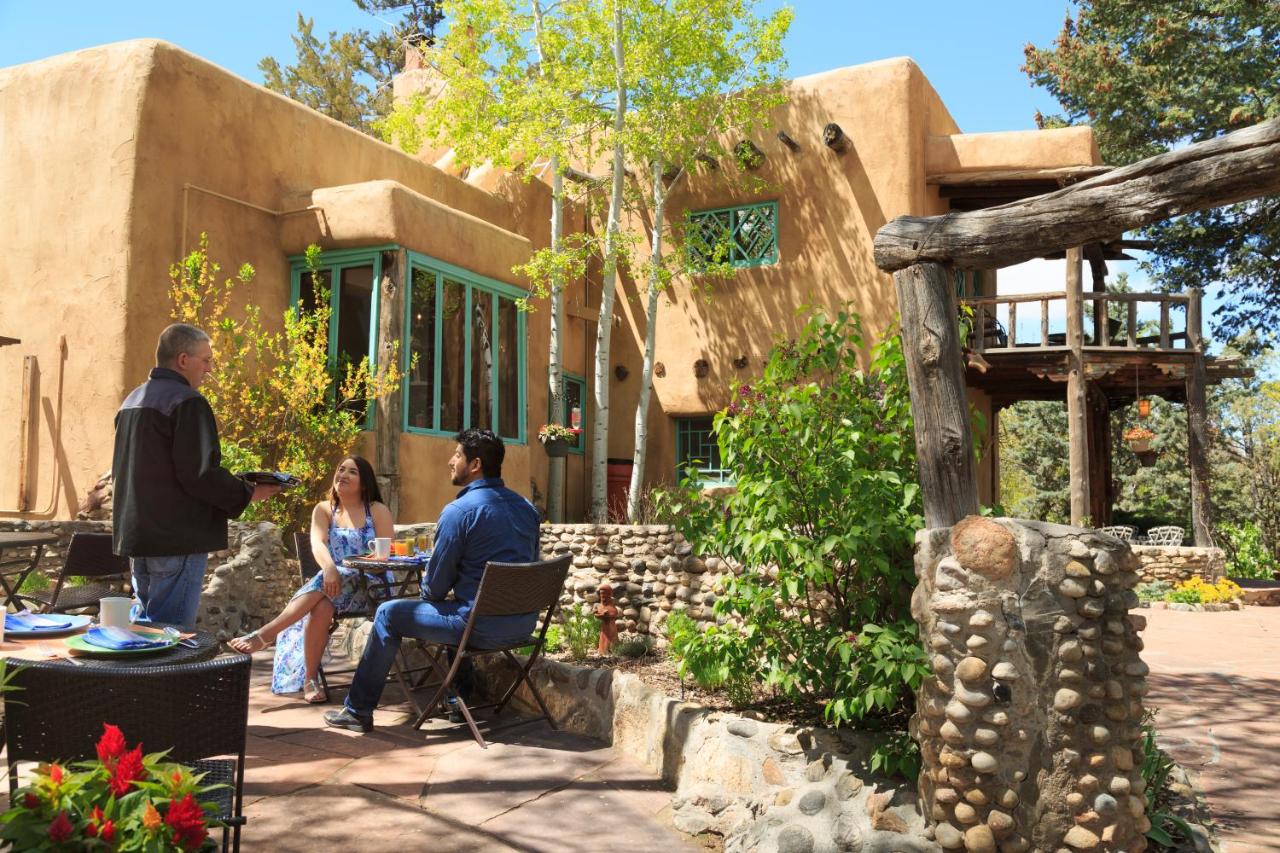 | Inn of the Turquoise Bear