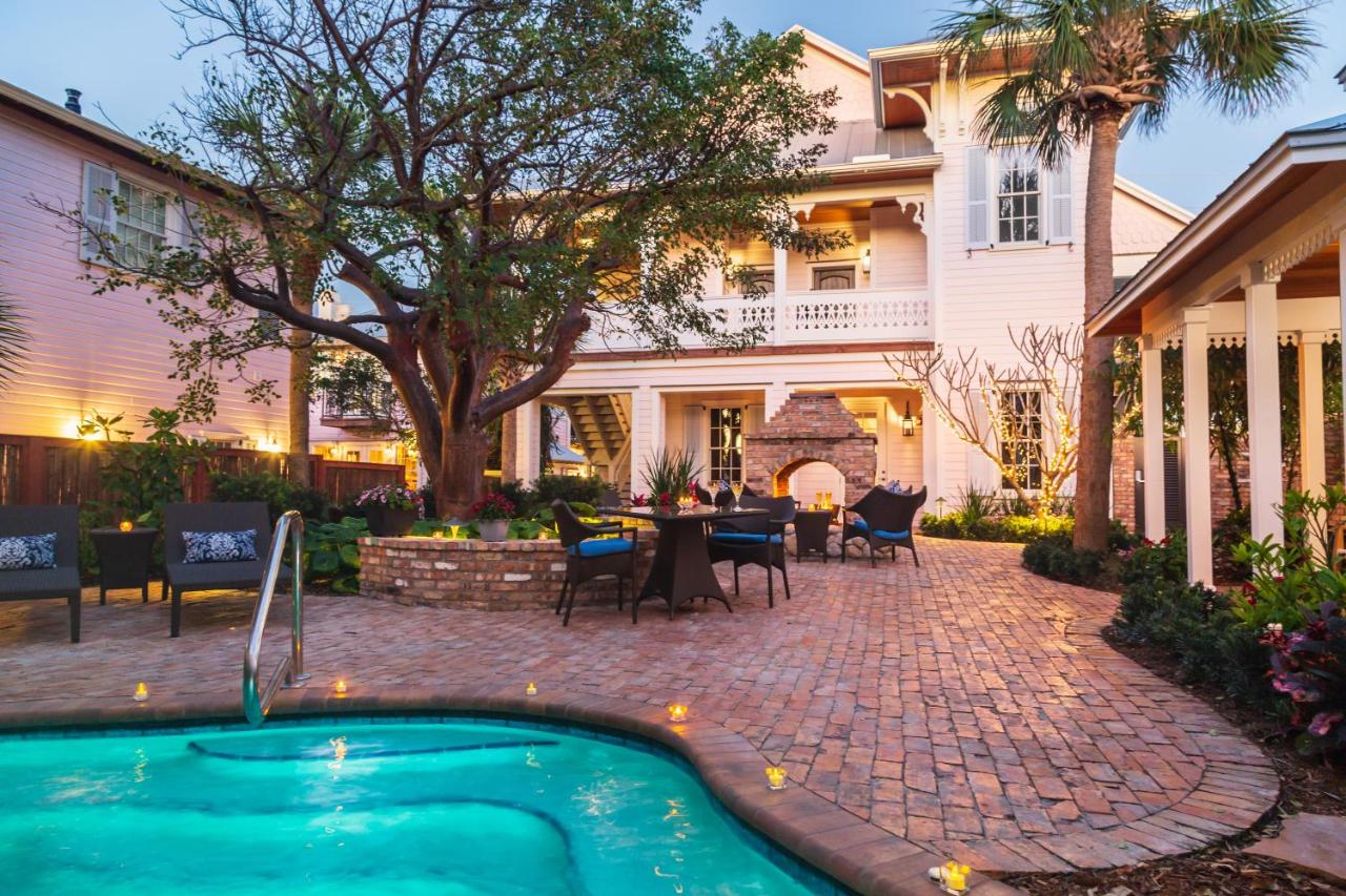 | Port d'Hiver Bed and Breakfast