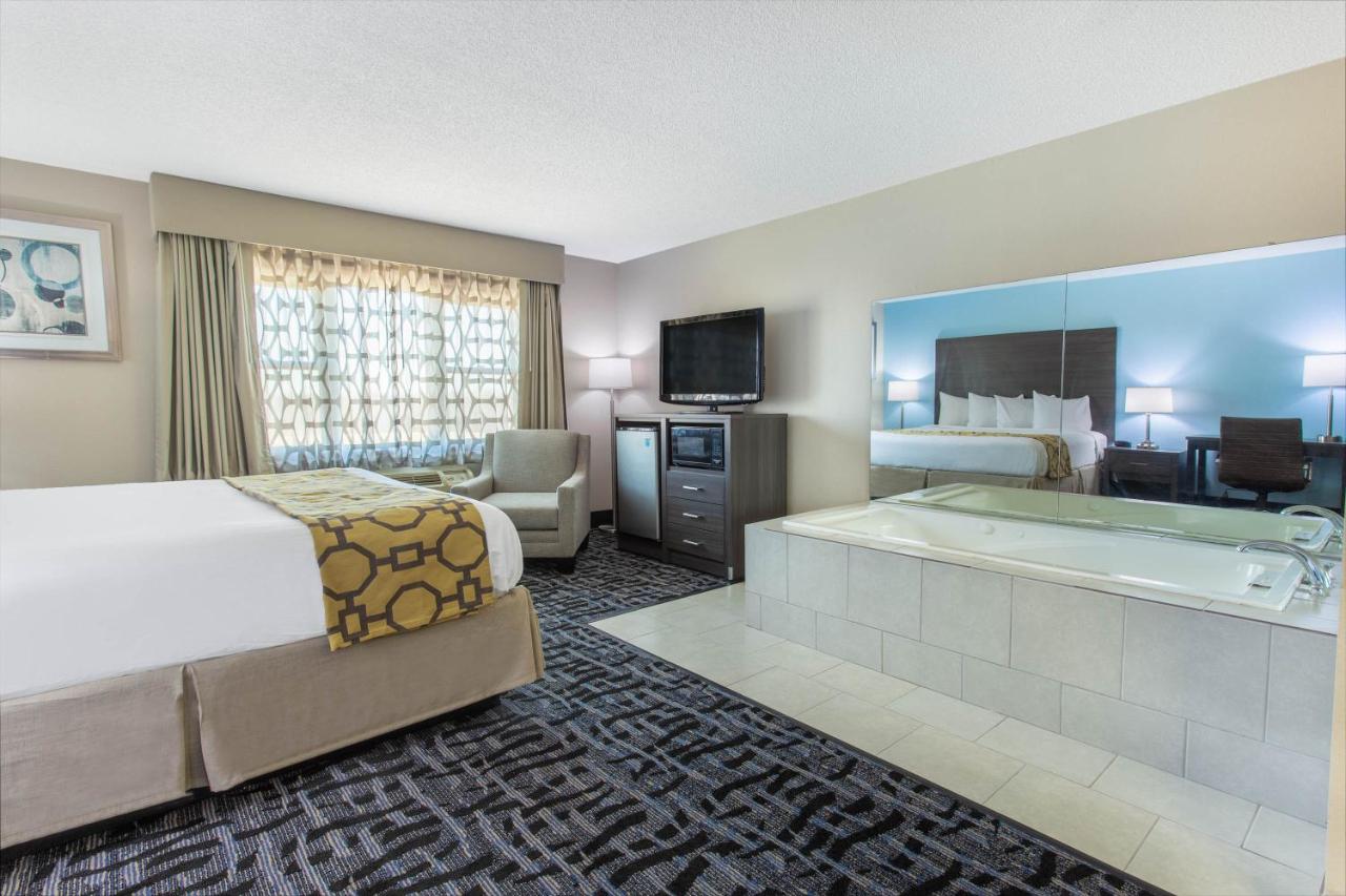 Deluxe King Studio Suite - Non-Smoking at Baymont by Wyndham Joliet