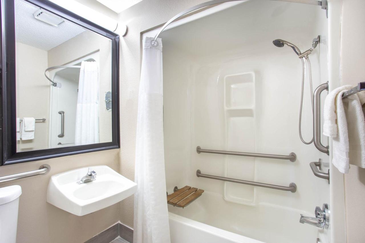 King Room - Mobility Access/Non-Smoking at Baymont by Wyndham Joliet