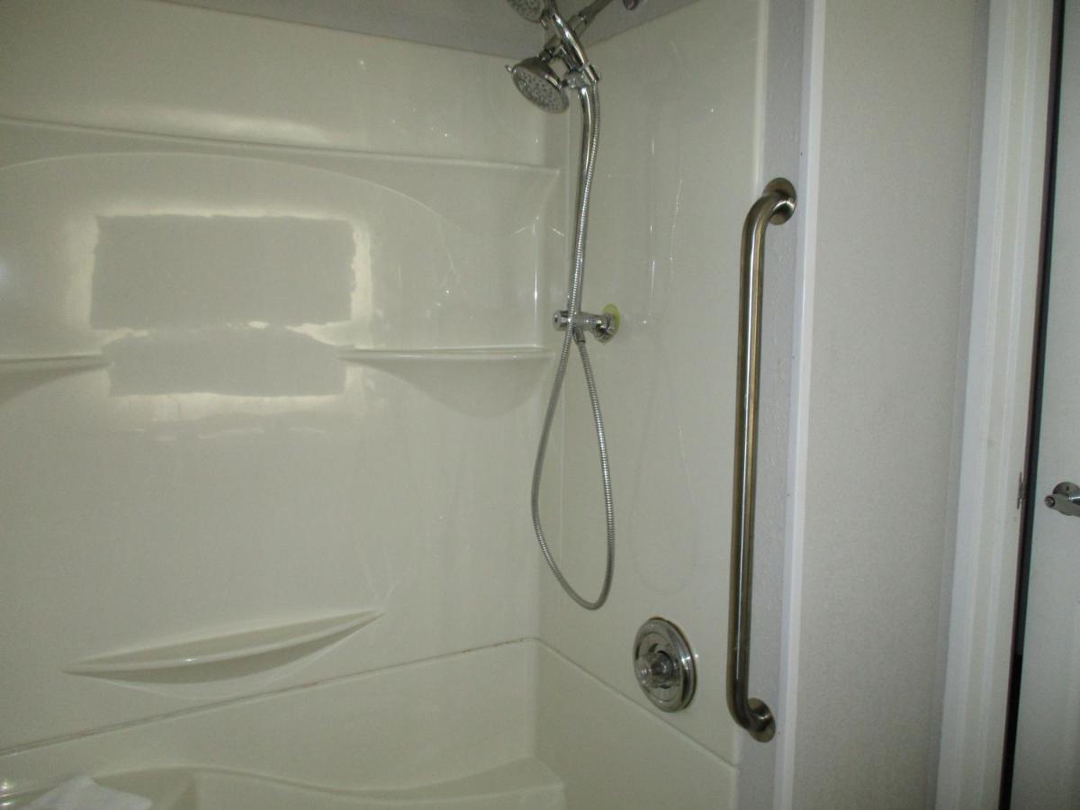 Double Room with Two Double Beds - Accessible/Non-Smoking at Quality Inn Kirksville
